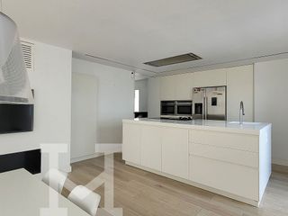 Chalet en venta en El Vedat - Santa Apolonia en Torrent