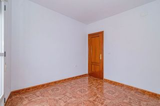 Casa adosada en venta en Loja