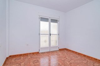 Casa adosada en venta en Loja