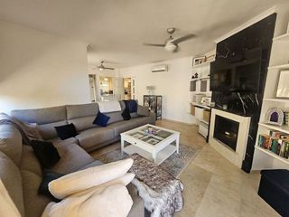 Casa pareada en venta en Calahonda en Mijas