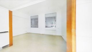 Piso en venta en Ca n'Aurell en Terrassa