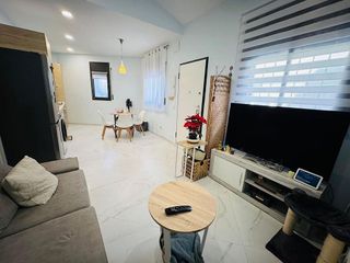 Chalet en venta en Font Pudenta – Can Sant Joan en Montcada i Reixac