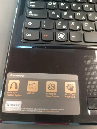 Portátil Lenovo Negro