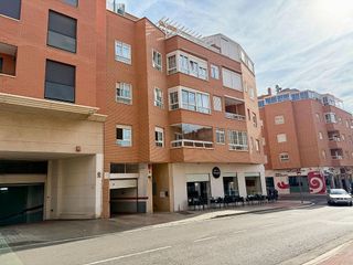 Piso en venta en San Luis en Almería
