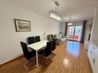 Piso en venta en San Luis en Almería
