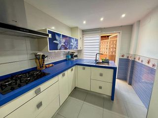 Piso en venta en San Luis en Almería