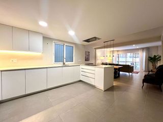 Piso en venta en Ensanche - Diputación en Alicante