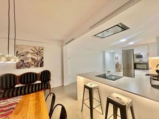 Piso en venta en Ensanche - Diputación en Alicante