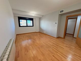 Piso en venta en Sur - PAU 4 en Móstoles