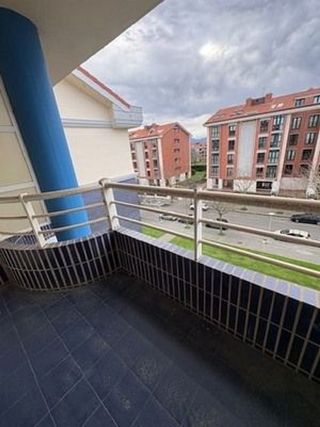 Dúplex en venta en Valdenoja - La Pereda en Santander