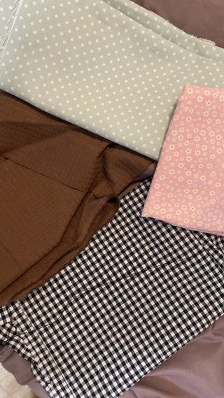 Conjunto Scrunchie y Llavero vichy