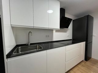 Piso en venta en Palacios y Villafranca (Los)