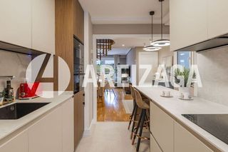 Piso en venta en Ibaeta en San Sebastián-Donostia