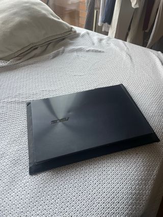 ASUS Zenbook 14 OLED - Ryzen 7 - 16GB - Gama alta