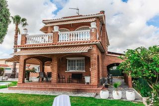 Chalet en venta en Berà Mar - El Francaset en Roda de Barà