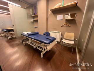 Local comercial en alquiler en Porta en Barcelona