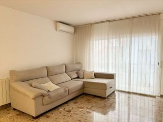 Piso en venta en Eixample Nord – La Devesa en Girona