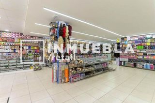 Local comercial en alquiler en El Raval en Barcelona