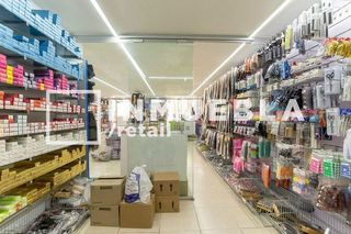 Local comercial en alquiler en El Raval en Barcelona