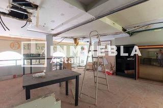 Local comercial en alquiler en El Raval en Barcelona