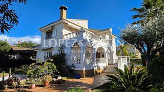 Chalet en venta en El Carme-Sant Agustí-Bonavista en Eliana (l´)