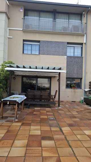 Casa adosada en venta en Vallirana