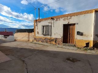 Chalet en venta en Berja