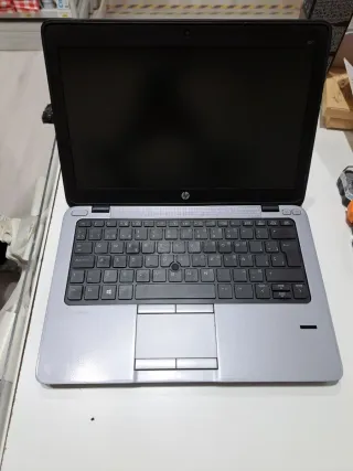 HP EliteBook 820 G1