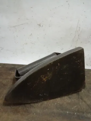 LIQUIDACIÓN Plancha de hierro antigua masónica