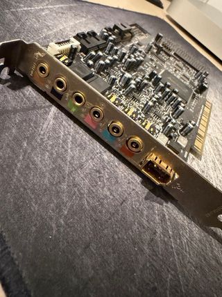 Tarjeta de Sonido Sound Blaster Audigy 2 ZS