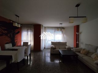 Piso en venta en Franciscanos en Albacete