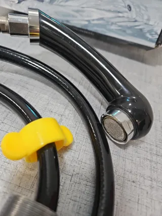 Grifo ICONIC Metal Dorado y Plateado