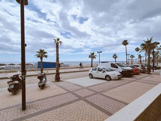 Piso en venta en Las Gaviotas en Fuengirola