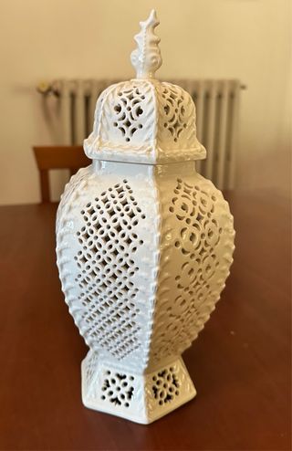 Potiche Royal Creamware Inghilterra