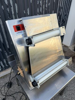 Laminadora de Masa EUROFRED