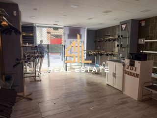 Local comercial en alquiler en Collblanc en Hospitalet de Llobregat, L´
