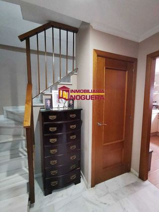 Casa adosada en venta en Écija