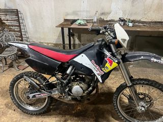 Aprilia Enduro Manual Negra/Roja