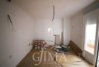 Casa adosada en venta en Tomelloso