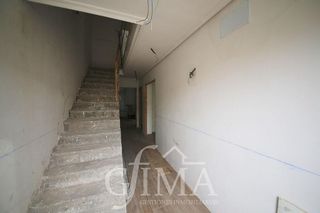 Casa adosada en venta en Tomelloso