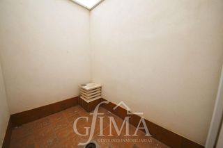 Casa adosada en venta en Tomelloso