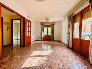 Casa adosada en venta en Oliva pueblo en Oliva