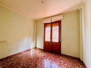 Casa adosada en venta en Oliva pueblo en Oliva