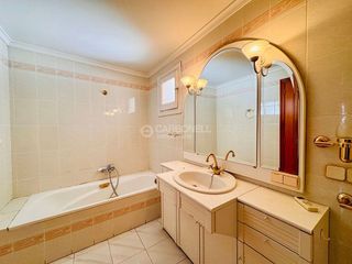 Casa adosada en venta en Oliva pueblo en Oliva