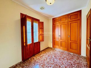 Casa adosada en venta en Oliva pueblo en Oliva