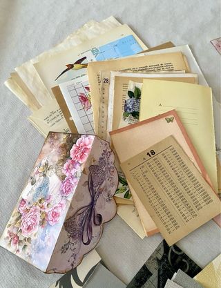 Lote Papeles y elementos Junkjournal Love Letter