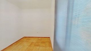 Piso en venta en Les Roquetes en Barcelona