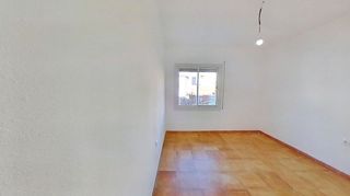 Piso en venta en Les Roquetes en Barcelona