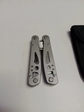 Herramienta Multiusos Acero Inoxidable