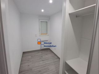 Piso en venta en Plaça Catalunya en Prat de Llobregat, El